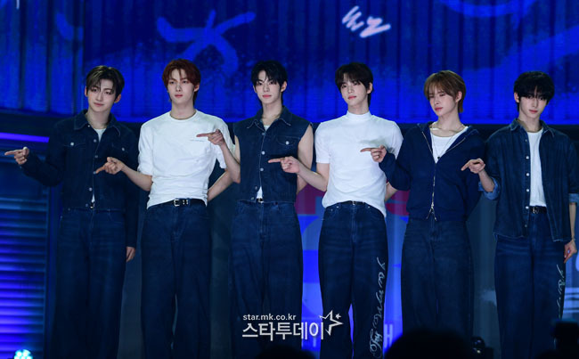 투어스. 사진l유용석 기자