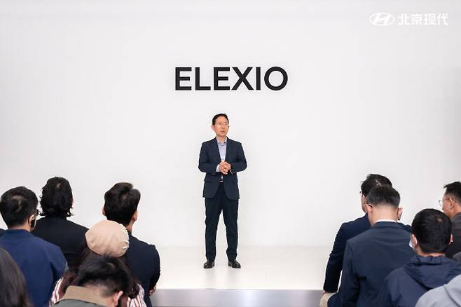 오익균 북경현대 총경리가 22일 중국 상하이에서 열린 신차 프리뷰 행사에서 발언하고 있다. (사진=북경현대)