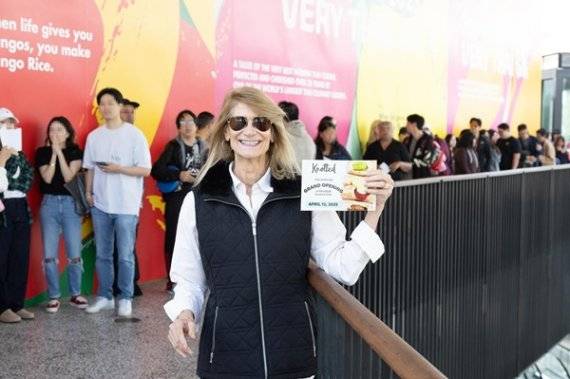 미국 LA 웨스트필드 센츄리시티점에 오픈한 노티드 매장 모습