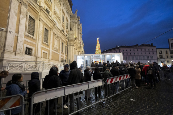 Faithful queue to pass the Holy Door of the Basilica of Saint Mary Major and touch it after its opening on New Year's Day, in Rome, on Jan. 2 as part of the events starting the jubilee year 2025. [EPA/YONHAP]