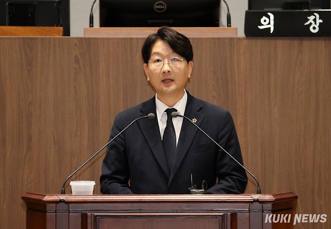 구형서 충남도의원이 22일 열린 제358회 임시회 4차 본회의에서 5분발언에 나서고 있다.