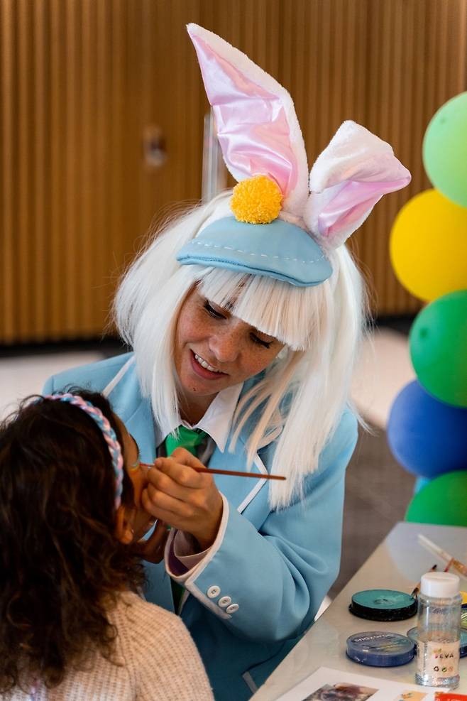 부활절 축제가 진행 중인 WOW 복합문화지구의 레스토랑 / 사진=WOW