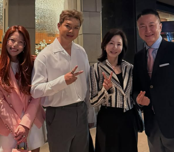 이윤미 소셜미디어