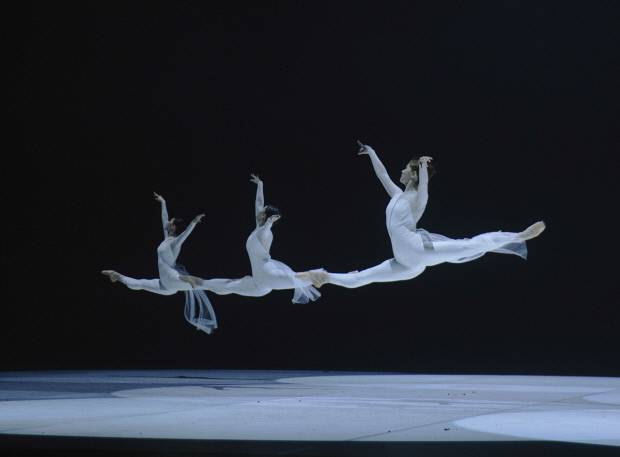 발레 ‘DIVINE’이 오는 5월 16~17일 광주예술의전당 대극장에서 펼쳐진다.
  <광주시립발레단 제공>