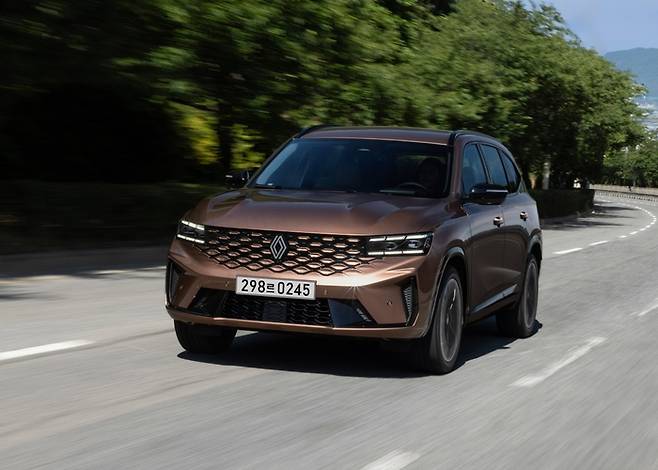 르노 그랑 콜레오스 하이브리드.