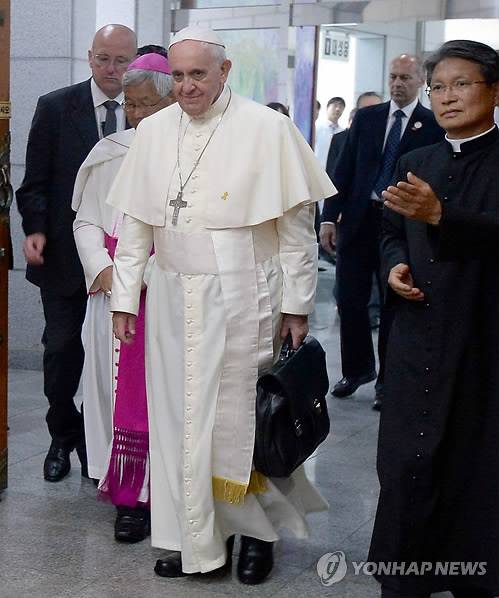 2014년 방한 당시 프란치스코 교황 [연합뉴스 자료사진]