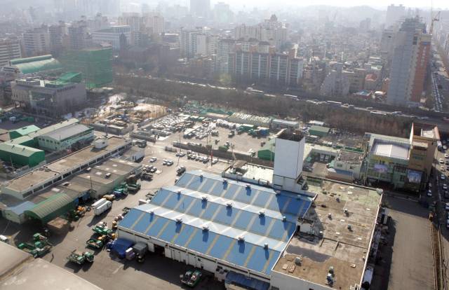 서초동 롯데칠성음료 물류센터 전경. 연합뉴스