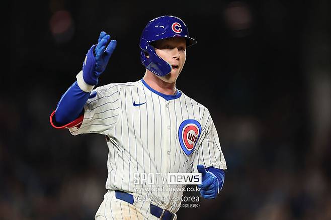 ▲ 피트 크로우 암스트롱.