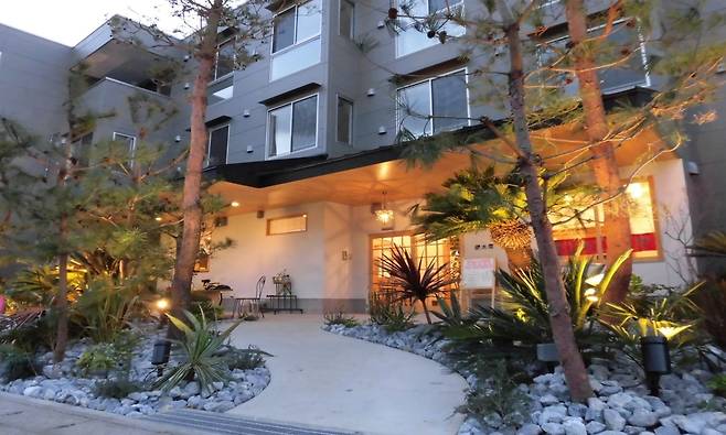 일본 지바현 북서부 우라야스(浦安市)에 위치한 '긴모쿠세이 우라야스' 전경 (긴모쿠세이 우라야스 제공)