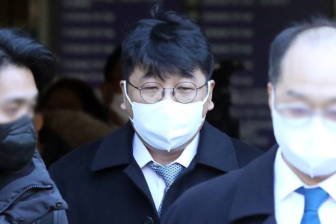 1100억원대 사기 혐의로 재판에 넘겨진 이정훈 전 빗썸홀딩스·빗썸코리아 이사회 의장. /뉴스1