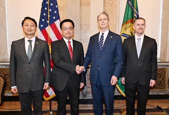 Representatives of the Korean and U.S. governments begin the two countries' trade negotiations on April 24 in Washington D.C. From left are: Trade Minister Ahn Duk-geun, Deputy Prime Minister and Finance Minister Choi Sang-mok, U.S. Treasury Secretary Scott Bessent and U.S. Trade Representative Jamieson Greer. [MINISTRY OF ECONOMY AND FINANCE]