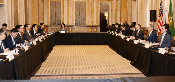 The 2+2 trade negotiation table between the Korean and United States government begin on April 24 in Washington D.C. [MINISTRY OF ECONOMY AND FINANCE]