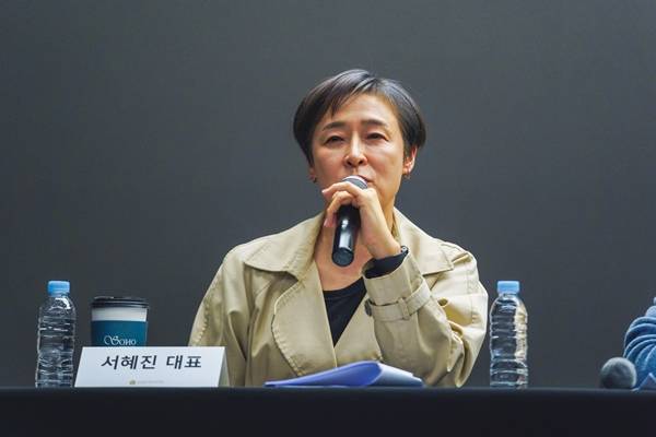 ▲ 지난달 25일 오후 서울 상암 스탠포드호텔코리아에서 열린 '언더피프틴 긴급 제작보고회'에서 발언하는 서혜진 크레아 스튜디오 대표. 사진=크레아 스튜디오 측 제공.