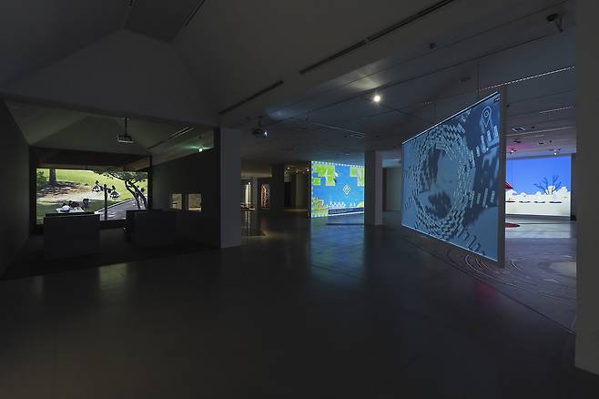 ‘젊은 모색 2025: 지금, 여기’ 전시 전경. [국립현대미술관]