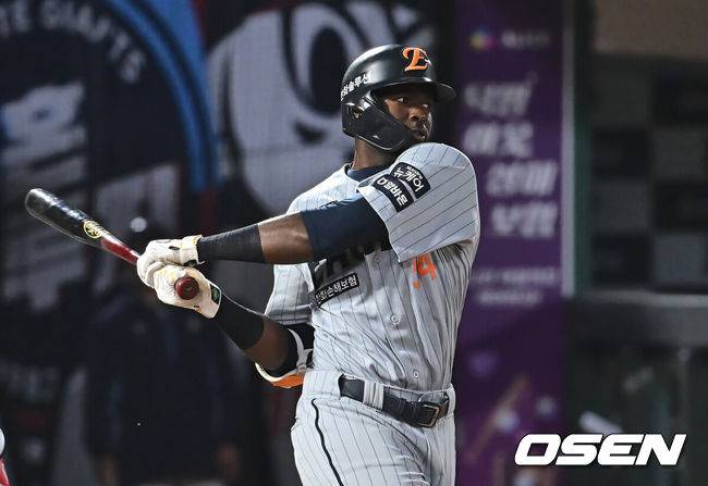 [OSEN=부산, 이석우 기자] 한화 이글스 플로리얼  / foto0307@osen.co.kr