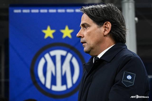 실망하는 시모네 인자기 인터밀란 감독. /AFPBBNews=뉴스1