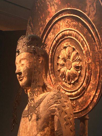 일본 나라(奈良)현 나라국립박물관 130주년 특별전 '초국보-영원의 아름다움'(6월15일까지)에 나들이한 '쿠다라(백제)관음보살입상'. 나라현 호류지(法隆寺) 소장품으로 일본 국보다. 나라=강혜란 기자