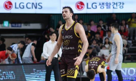 자신감 보이는 LG 마레이. 사진[연합뉴스]