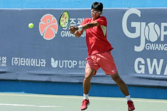 정현의 25일 준준결승 경기 모습. 사진[연합뉴스]