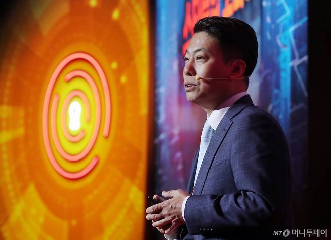 임정욱 중소벤처기업부 창업벤처혁신실장이 25일 영등포구 콘래드 서울 호텔에서 머니투데이 주최로 진행된 '2025 키플랫폼' 특별세션3에서 '중기부가 만드는 스타트업코리아'에 대해 기조강연을 하고 있다. /사진=김창현