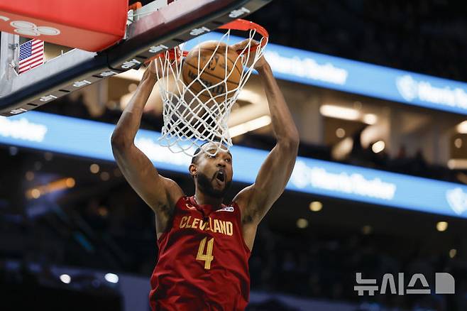 [샬럿=AP/뉴시스] 미국프로농구(NBA) 클리블랜드 캐벌리어스의 에반 모블리. 2025. 3. 7.