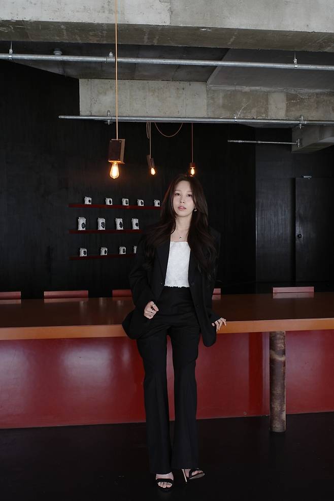 싱어송라이터 권진아. 어나더 제공