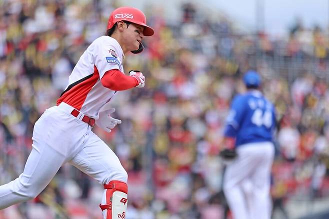 ▲ 햄스트링 부상을 털고 25일 드디어 1군 무대에 복귀한 김도영 ⓒKIA타이거즈