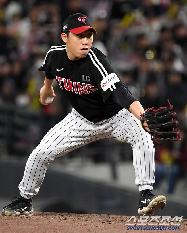 25일 광주 기아챔피언스필드에서 열린 KIA 타이거즈와 LG 트윈스의 경기. LG 박명근이 역투하고 있다. 광주=박재만 기자 pjm@sportschosun.com/2025.04.25/