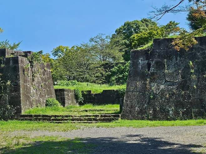 28b9d932da836ff23bec85e04081706849b29896bcce4a6da00a783541612bfa7756fe