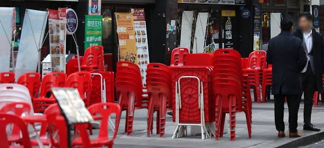 17일 서울 명동거리 소재 음식점의 모습. 뉴시스