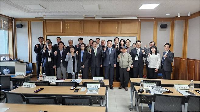 건설주택포럼 기관세션 기념사진