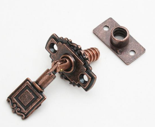 창문꽂이쇠. 혹시 필자만 알고 있는 건 아니라 믿는다. 다들 창문꽂이쇠로 창문 잠그고, 연탄으로 난방도 해봤으리라 믿는다. 옛날엔,,, 다 그랬다,,, 고얀,,, [사진 출처=리폼쟁이, 11번가]