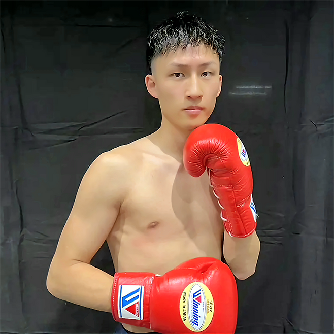 북한 체육 명수 출신 한양호 2025년 3월 국제복싱연맹 슈퍼플라이급 인터내셔널 챔피언 결정전 대비 훈련 모습. 사진=六島ボクシングジム
