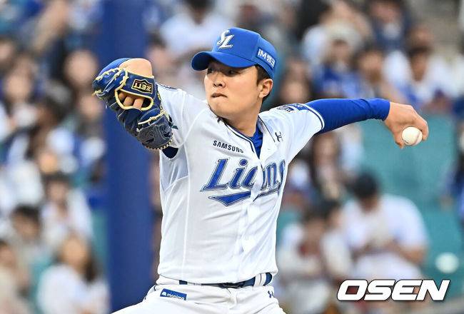 [OSEN=대구, 이석우 기자] 19일 대구삼성라이온즈파크에서 2025 신한 SOL 뱅크 KBO 리그 삼성 라이온즈와 롯데 자이언츠의 경기가 열렸다. 홈팀 삼성은 김대호가, 방문팀 롯데는 김진욱이 선발 출전했다. 삼성 라이온즈 이승민이 역투하고 있다. 2025.04.19 / foto0307@osen.co.kr