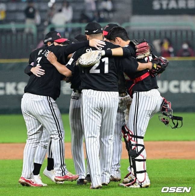 LG 선수들. /사진=OSEN