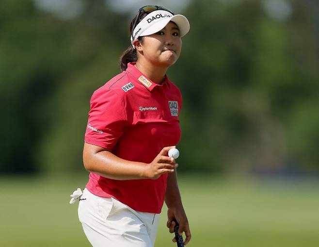 유해란이 미국여자프로골프(LPGA) 투어 메이저 대회 셰브론 챔피언십 3라운드에서 다시 공동선두에 이름을 올렸다. (사진=AFPBBNews)