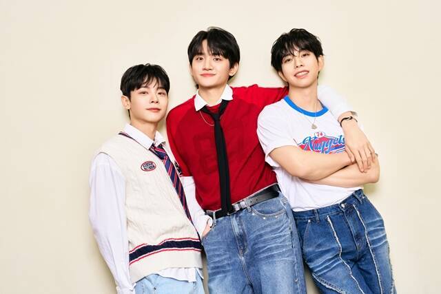 밴드 루시(LUCY)가 최근 서울 강남구 한 카페에서 <더팩트>와 만나 미니 6집 앨범 '와장창' 발매 기념 인터뷰를 진행했다. /미스틱스토리