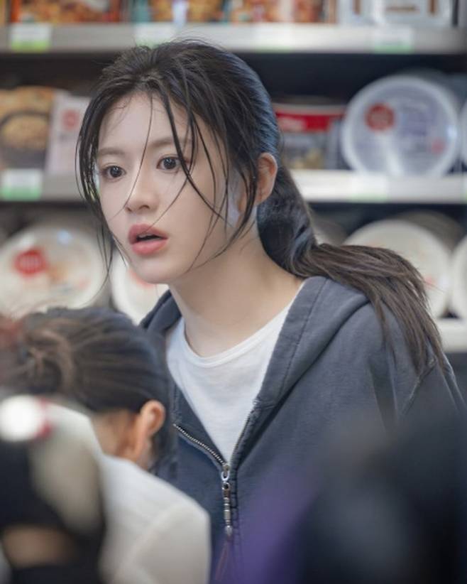 ‘언젠가는 슬기로울 전공의생활’ 촬영 모습  [사진, CJ ENM]