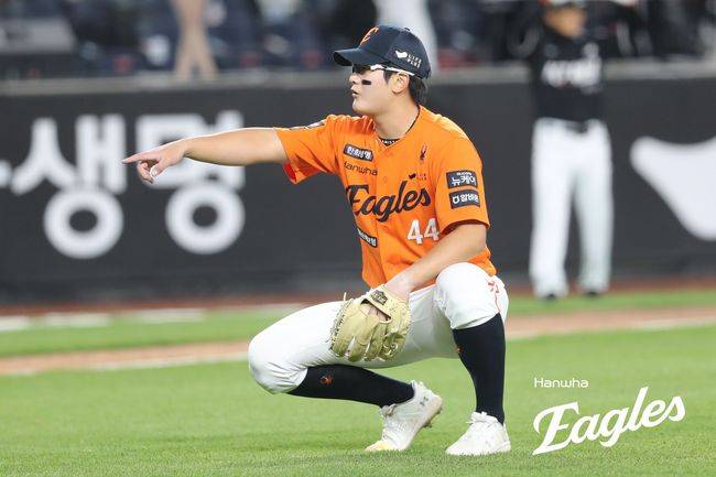 25일 대전 KT전에서 농군 패션으로 나섰던 김서현. 앞으로 그의 농군 패션은 볼 수 없게 됐다. /한화 이글스 제공