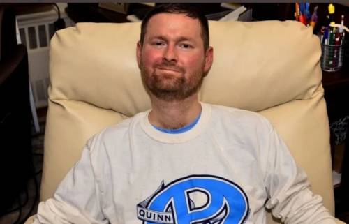 ‘아이스버킷 챌린지’의 공동 기획자로 알려진 패트릭 퀸은 2020년 7년여의 루게릭병(근위축성 측삭경화증·ALS) 투병 끝에 37세의 나이로 세상을 떠났다. 출처=엑스