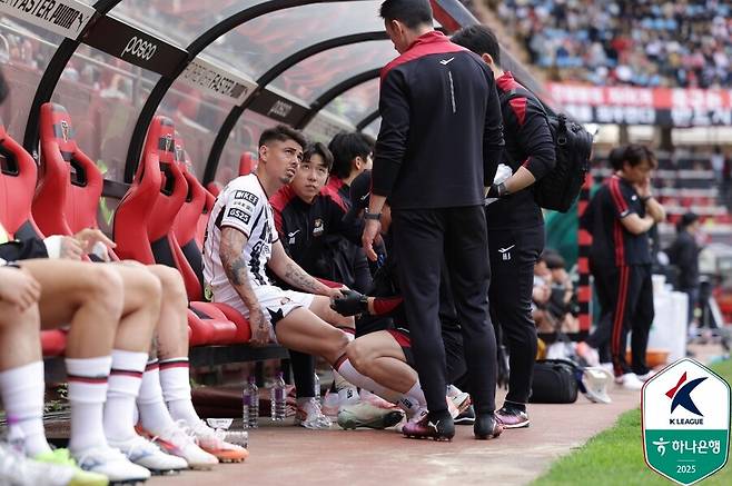 ▲ 포항 스틸러스와 FC서울의 맞대결이 27일 오후 2시 포항 스틸야드에서 열렸다 ⓒ한국프로축구연맹