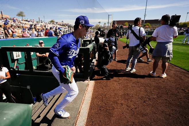 LA 다저스 산하 트리플A 오클라호마시티 코메츠에서 뛰고 있는 김혜성이 27일 미국 유타주 사우스조던시 볼파크 앳 아메리카 퍼스트 스퀘어에서 열린 솔트레이크 비스(LA 에인절스 산하)와의 원정경기에 1번타자 겸 유격수로 선발 출전해 4타수 2안타 1볼넷 1득점을 기록했다. AP 연합뉴스