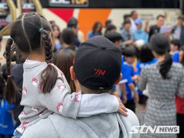 27일 오후 서울 송파구 올림픽공원내 SK핸드볼경기장 앞 전경/ 사진┃STN스포츠 DB.