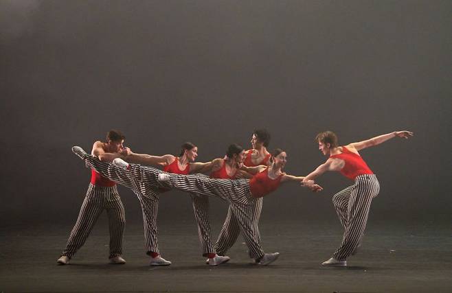 ABT '다락방에서(In The Upper Room)' 공연 장면   [사진 제공= GS문화재단, (c) Emma Zordan]