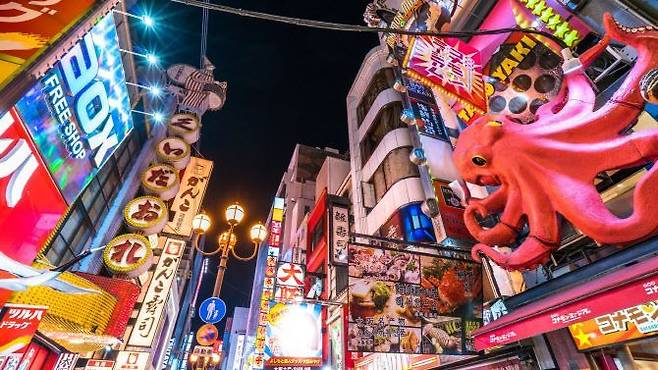 오사카 도톤보리의 야경. 일본정부관광청