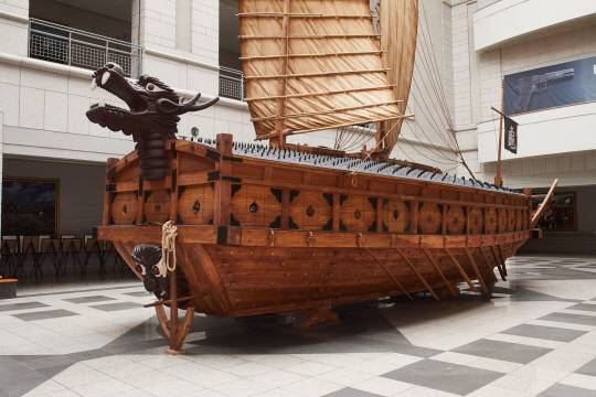 명예특허를 받은 거북선.