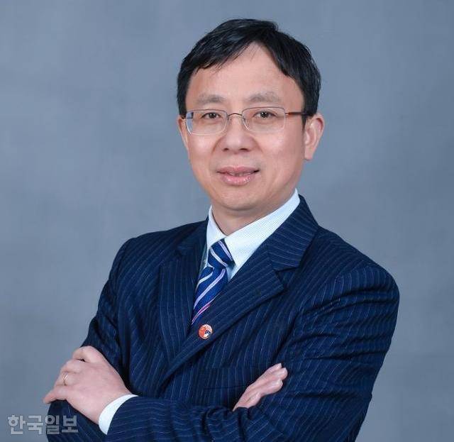 우신보 중국 푸단대 국제문제연구원장