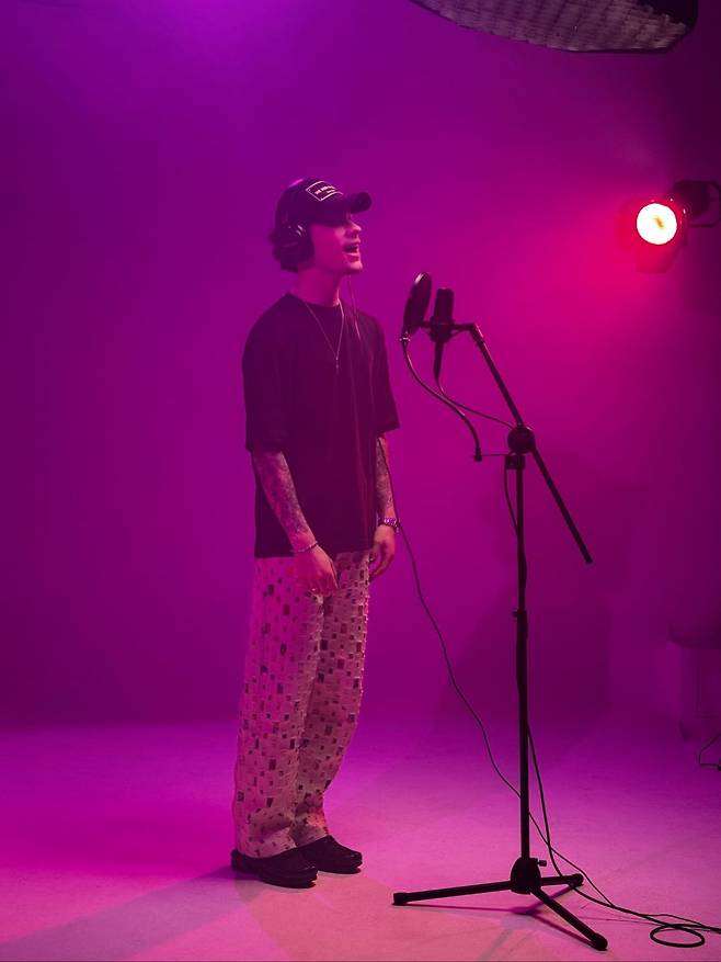 프랑스 싱어송라이터 겸 작곡가 로빈 페레