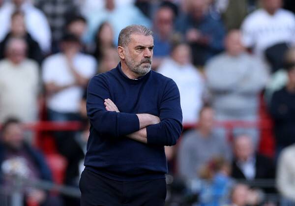 ▲ 토트넘 홋스퍼 엔제 포스테코글루 감독은 역대 리그 최다패 감독으로 자리 잡을 위기에 처했다. ⓒ연합뉴스/REUTERS/AFP