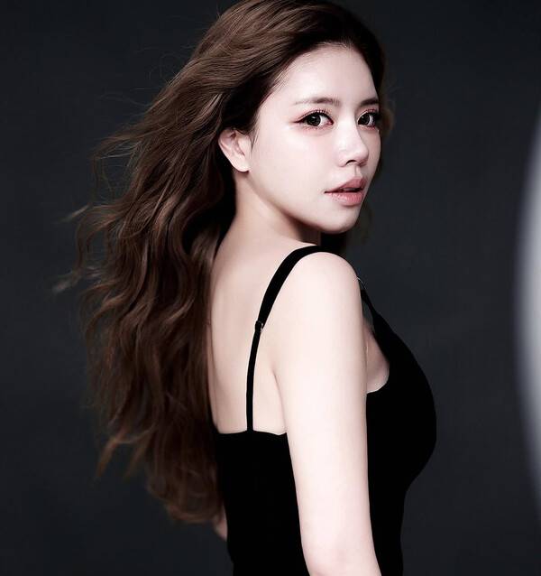 배우 겸 모델 선지애.&nbsp;